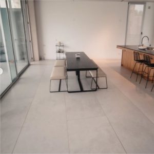 PORCELANATO SPL 80X160 CONCRETO HUESO SAT..CJ.3,72 M2