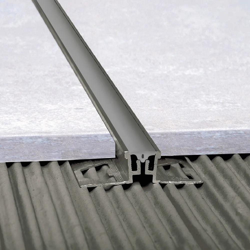 ATRIM JUNTA DILATACION EURO 5755 ALUMINIO 10MM GRIS X2,5 MT - Imagen 2