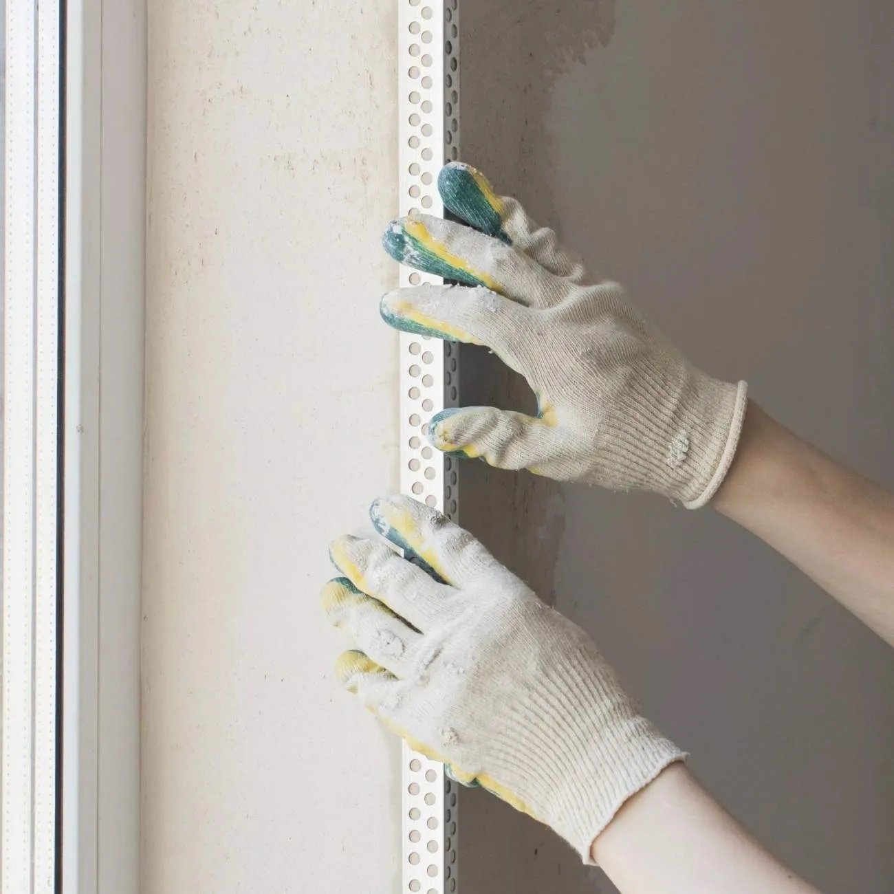 ATRIM CANTONERA PVC 225 FLEX INT-EXT ROLLO 40M BLANCO - Imagen 4